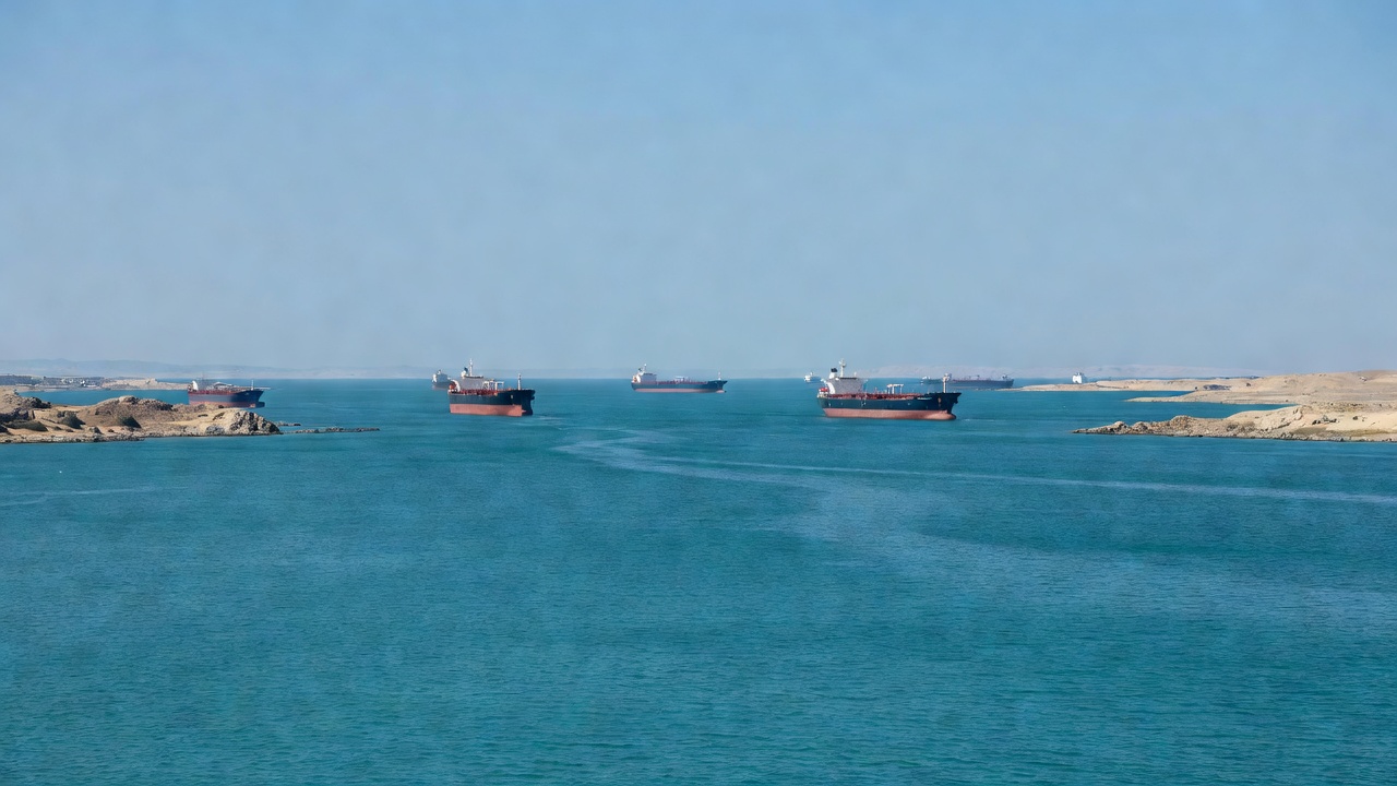 الإمارات تحافظ على دبلوماسيتها المفتوحة مع إيران وتشدد على الردع بعد النزاع